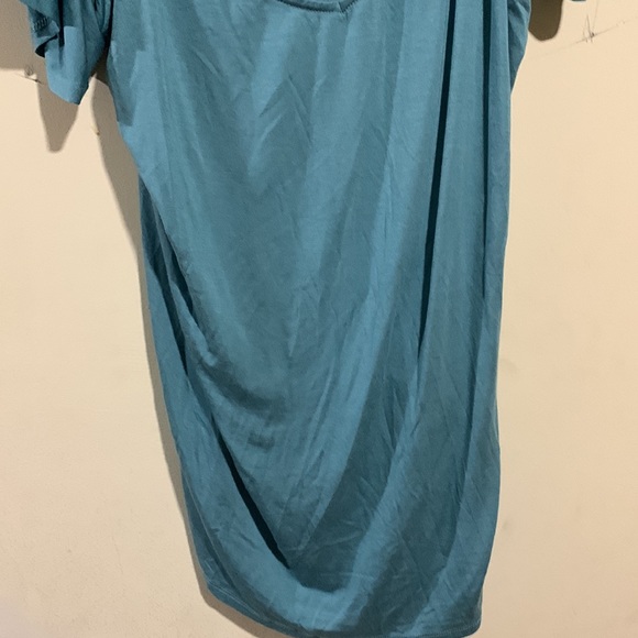 Maurice’s teal top XXL - Picture 3 of 4